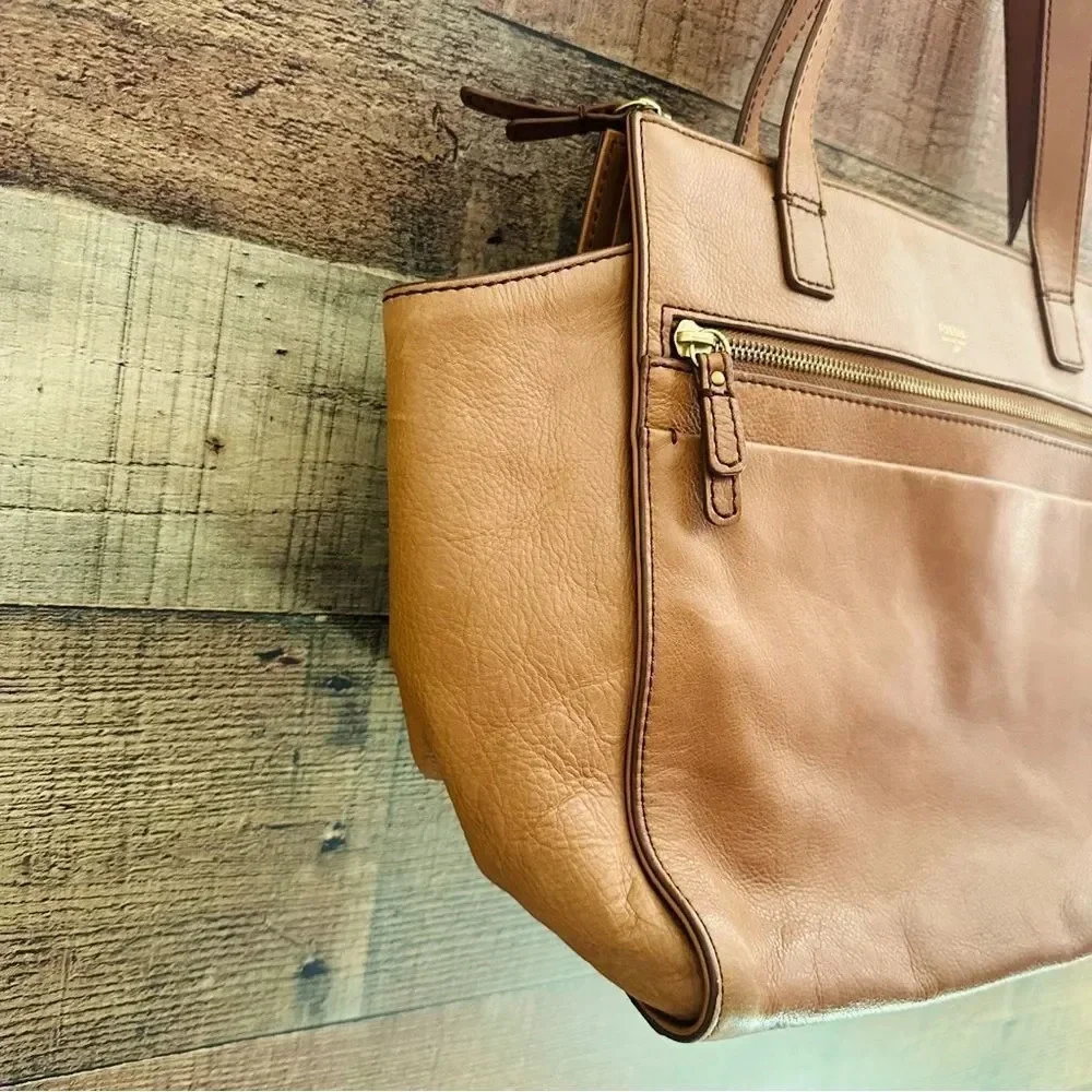 Fossil pre loved